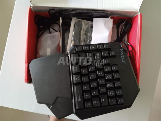 تحكم الألعاب للهواتف المحمولة والأجهزة اللوحية - 2