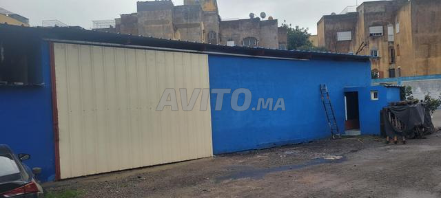 hangar 300m2 a louer pour stockage
