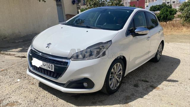 Peugeot 208 N9iya