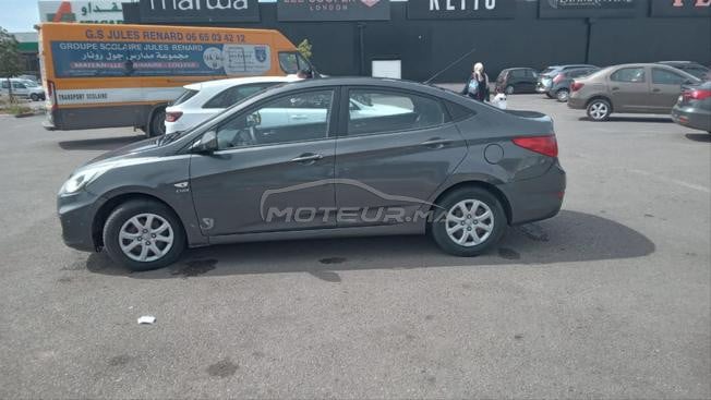 hyundai accent 2011