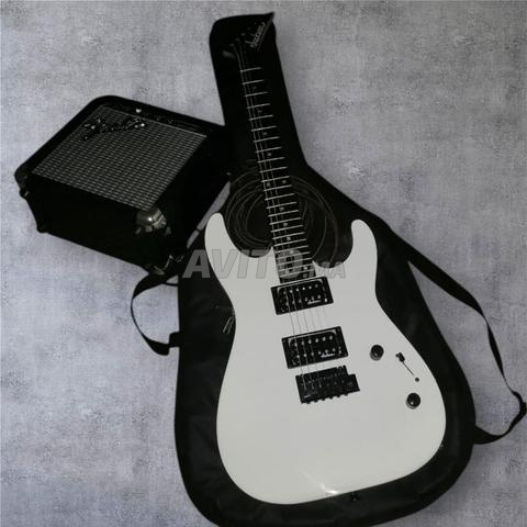 مجموعة غيتار Jackson JS12 Fender Amp الأصلية