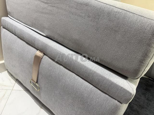 كنب على شكل حرف L مع مساحات تخزين وست وسائد - 2