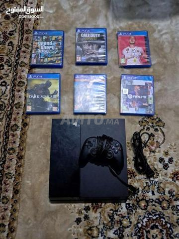 جهاز PS4 fat و 6 ألعاب و 1 ذراع تحكم