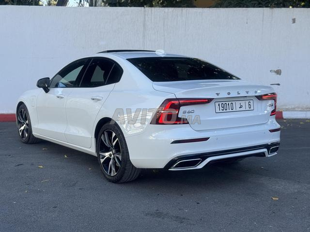Volvo S60 R-design Hybride rechargeable 2022 à Fès