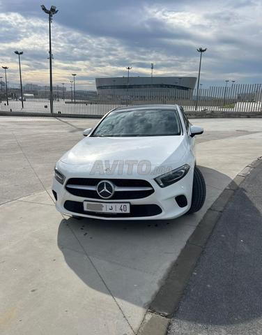 Mercedes-Benz 220 Diesel Automatique 2019 à Tanger