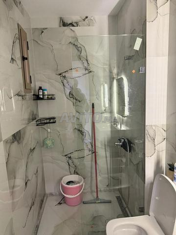 Porte / paroi de douche en verre trempé – bon état