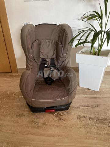 Siège Auto enfant très bon Etat.