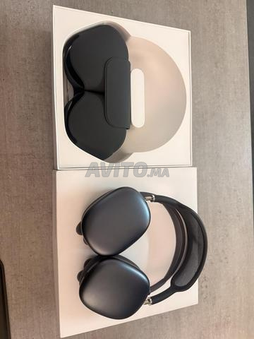 AirPods Max original Type C (état quasi neuf).