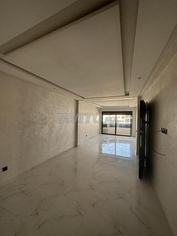 Appartement à louer 73 m² à Sidi Maarouf