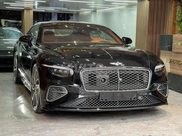 بنتلي كونتيننتال هايبرد V8 2026