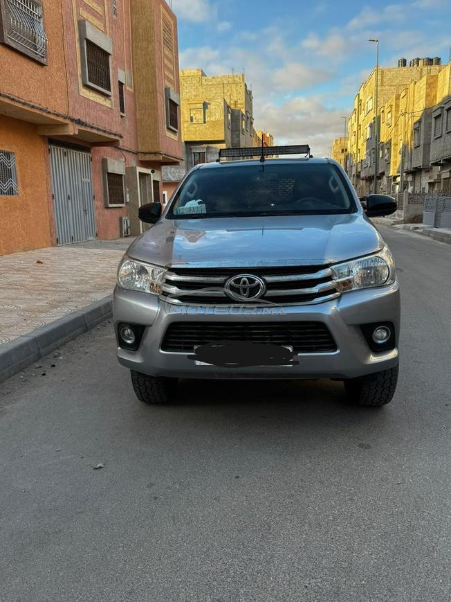 tayota hilux