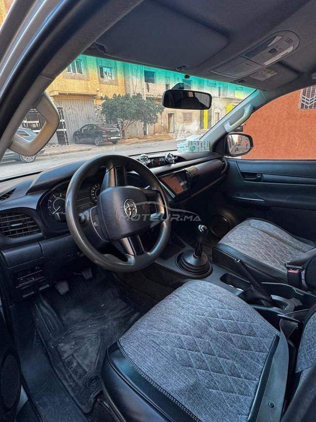tayota hilux