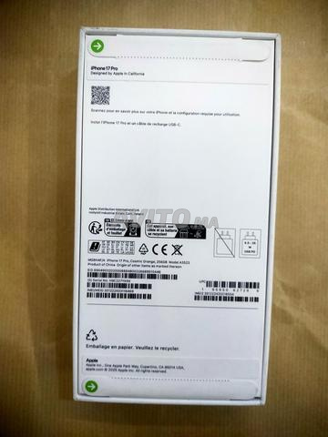 Je vends IPHONE 17 PRO 256gb Modèle A3523. - 2
