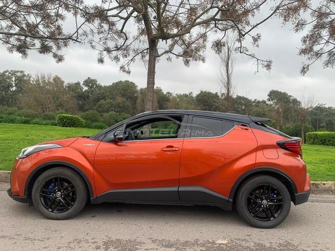 Toyota hybrid C-HR 2021