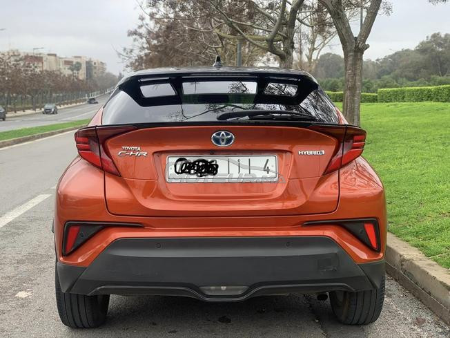 Toyota hybrid C-HR 2021