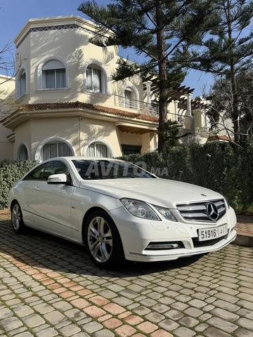 Belle Classe e coupe 250 cgi (650 dhs vignette)