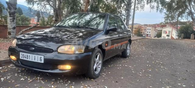 Ford Escort Mazout Medina