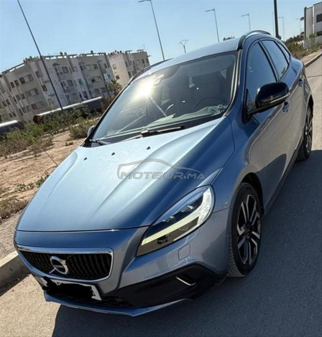 Volvo V40 Cross Country Automatique à Casablanca