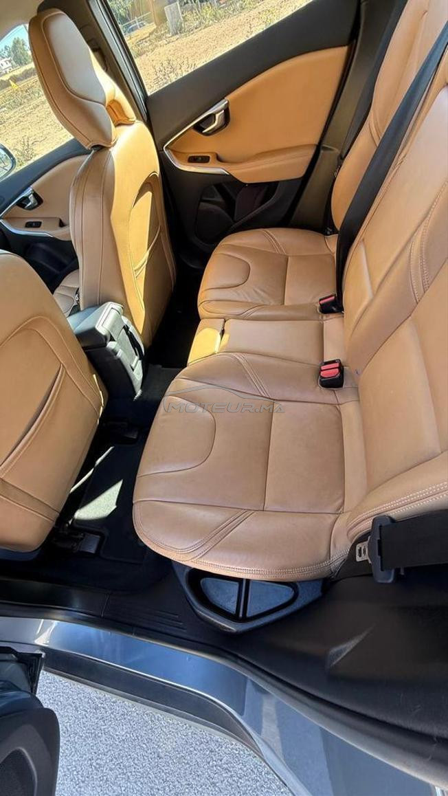 Volvo V40 Cross Country Automatique à Casablanca