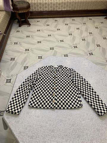 سترة مانجو بنقشة مربعات