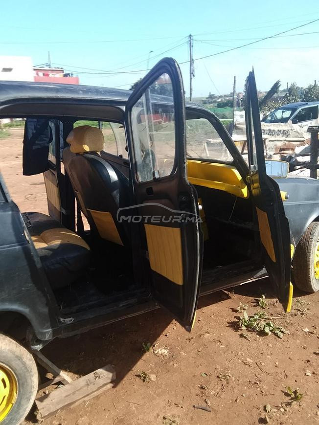 Renault R4 Essence Manuelle 1986 à Casablanca