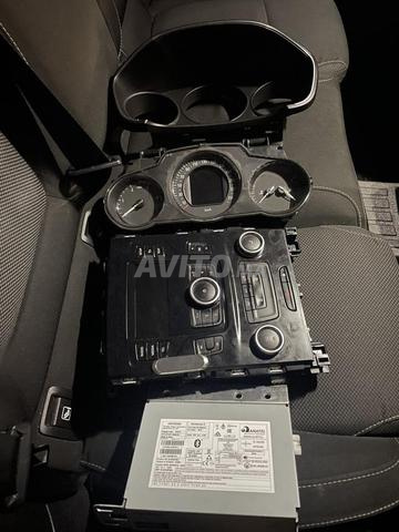 Poste radio & compteur cache renault Mégane 4