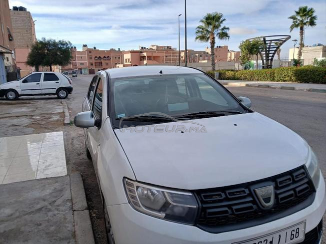 Dacia Logan Essence Manuelle 2014 à Laâyoune