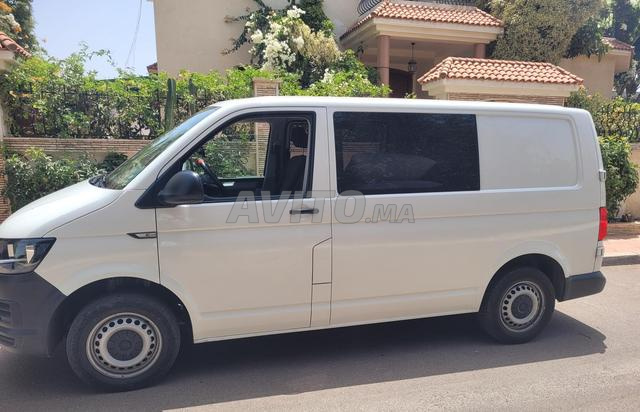 Volkswagen Transporter diesel manuel 2018 à Agadir - 2
