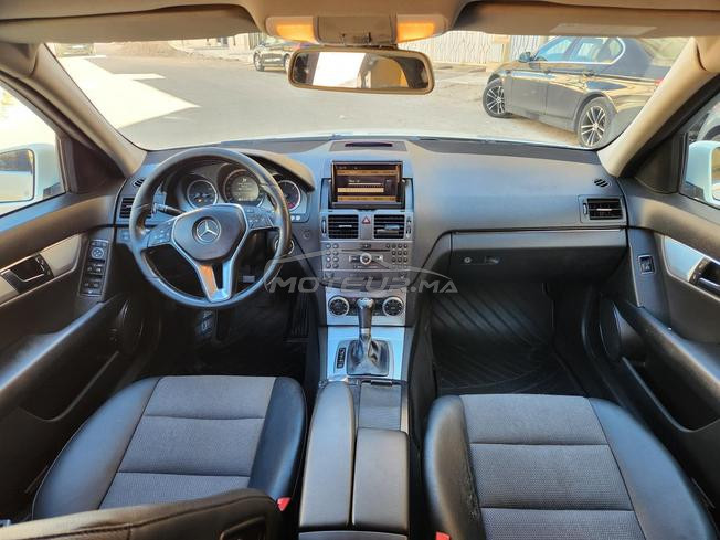 Mercedes-Benz 220 Diesel Automatique 2010 à Fès