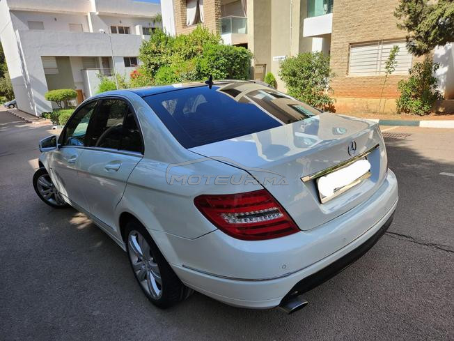 Mercedes-Benz 220 Diesel Automatique 2010 à Fès
