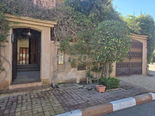 Villa Avec Piscine 4ch Route de Fès Borj Nakhil