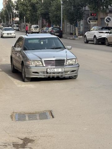 Mercedes benz 220 CDI