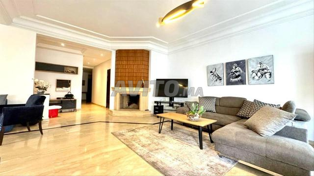 Appartement meublé de standing au triangle d’or