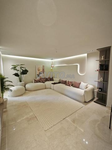 STUDIOS N 9 / 1 ère étage / PALMIER