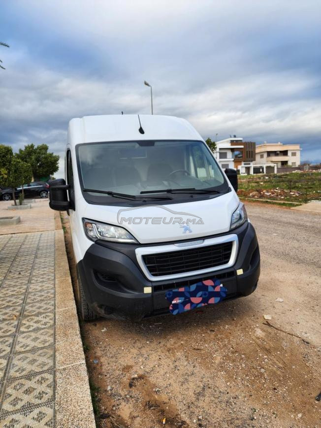 fourgon en tres bon etat