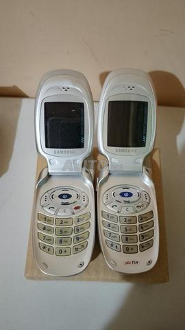 2 Samsung Sgh-T100 Fonctionnels à Renover