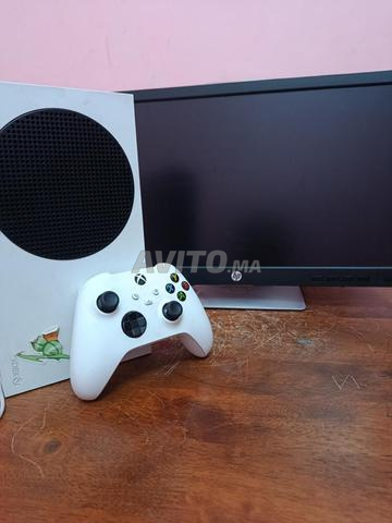 Xbox series s بدون الشاشة