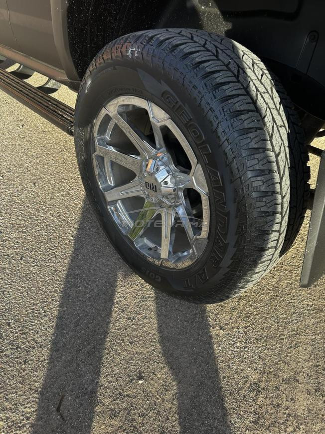 HUMMER H3 “DUBAI EDITION” – FULL LUXURY