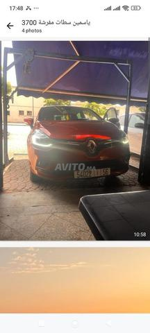 Clio 4 modèle 2020, propre et comme neuve