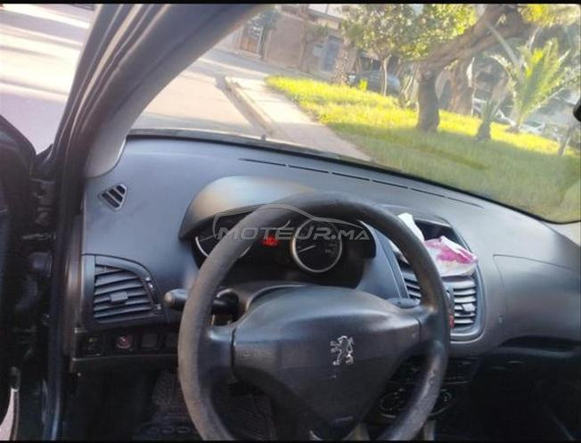 Peugeot 206 Essence Manuelle 2011 à Casablanca