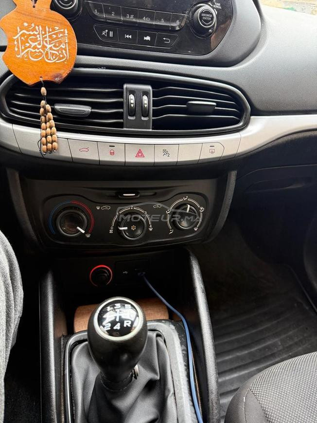 voiture en tres bon etat 