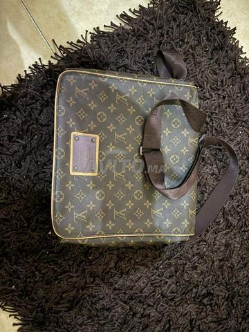 Luis Vuitton 