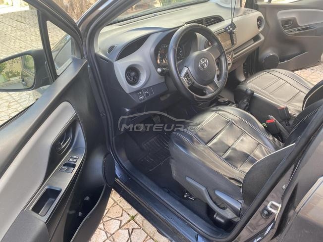 Toyota Yaris essence 