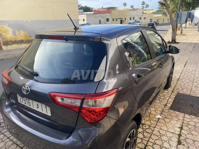 تويوتا ياريس بنزين