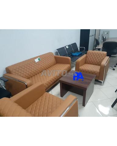 bureau de direction/fauteuil/vestiaire/armoire/lit - 2