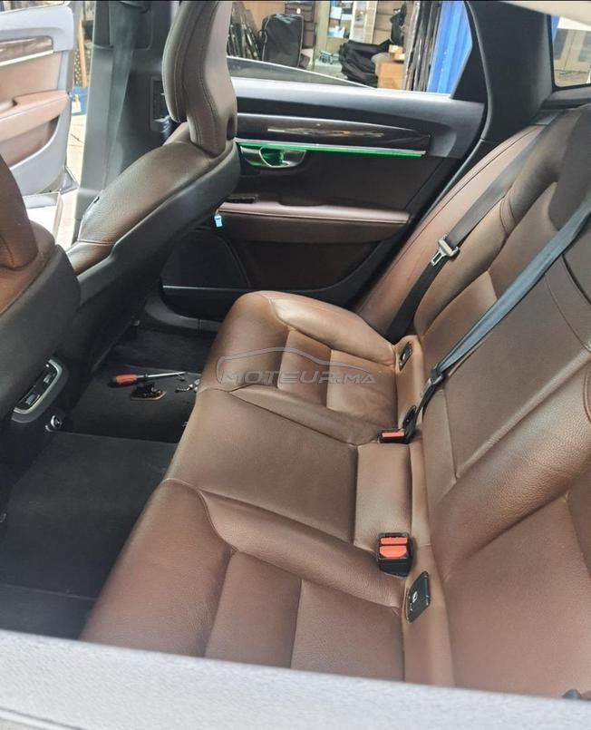 VOLVO S90 D4 Version Momentum
