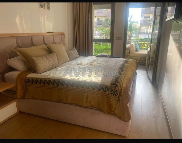 للبيع شقة جميلة مع تراس