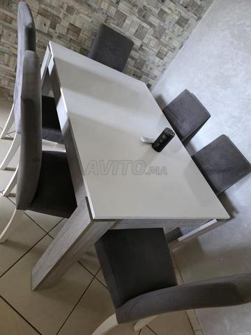 Table à manger - 2
