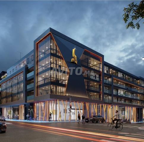 Bureau 80m² haut standing The Gold Center - 2