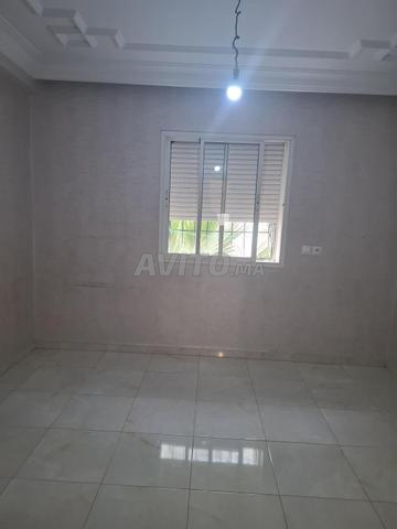 Appartement à louer 3 chambres - image 3